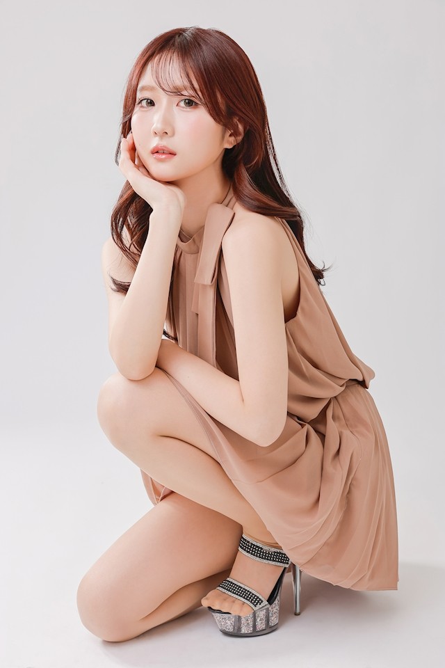 綾瀬 えりかプロフィール写真2